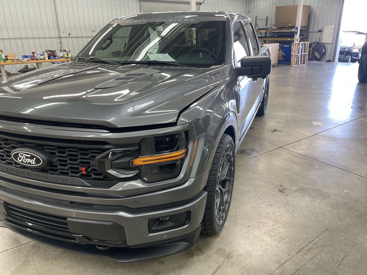 Vehicle Image 10