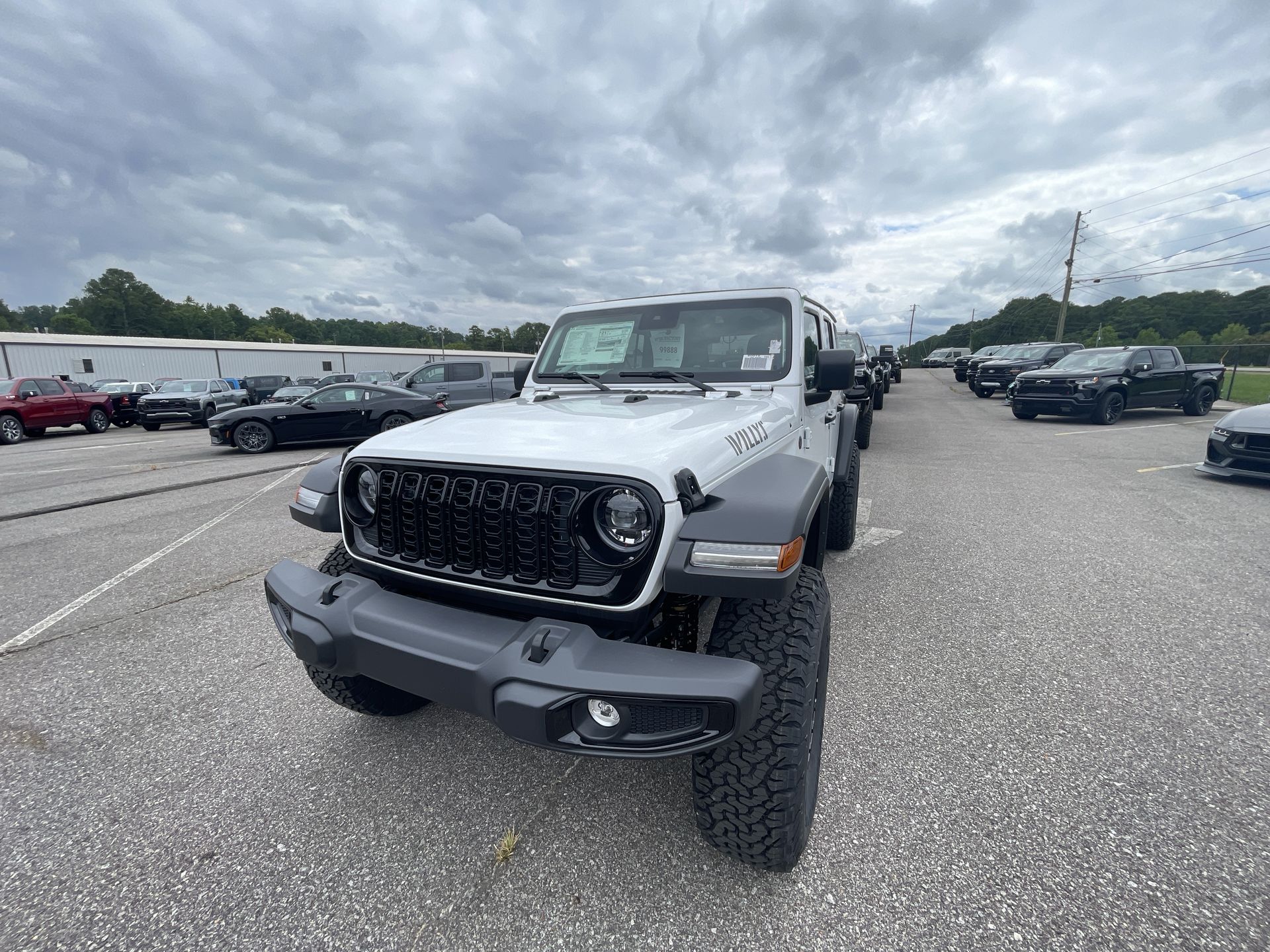 Vehicle Image 10