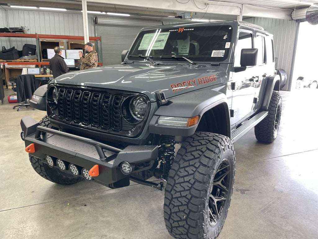 Vehicle Image 10