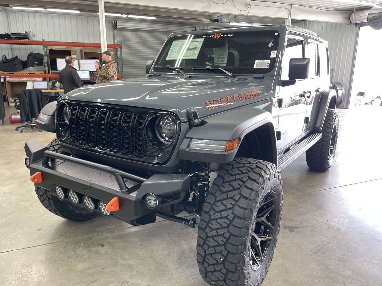 Vehicle Image 10