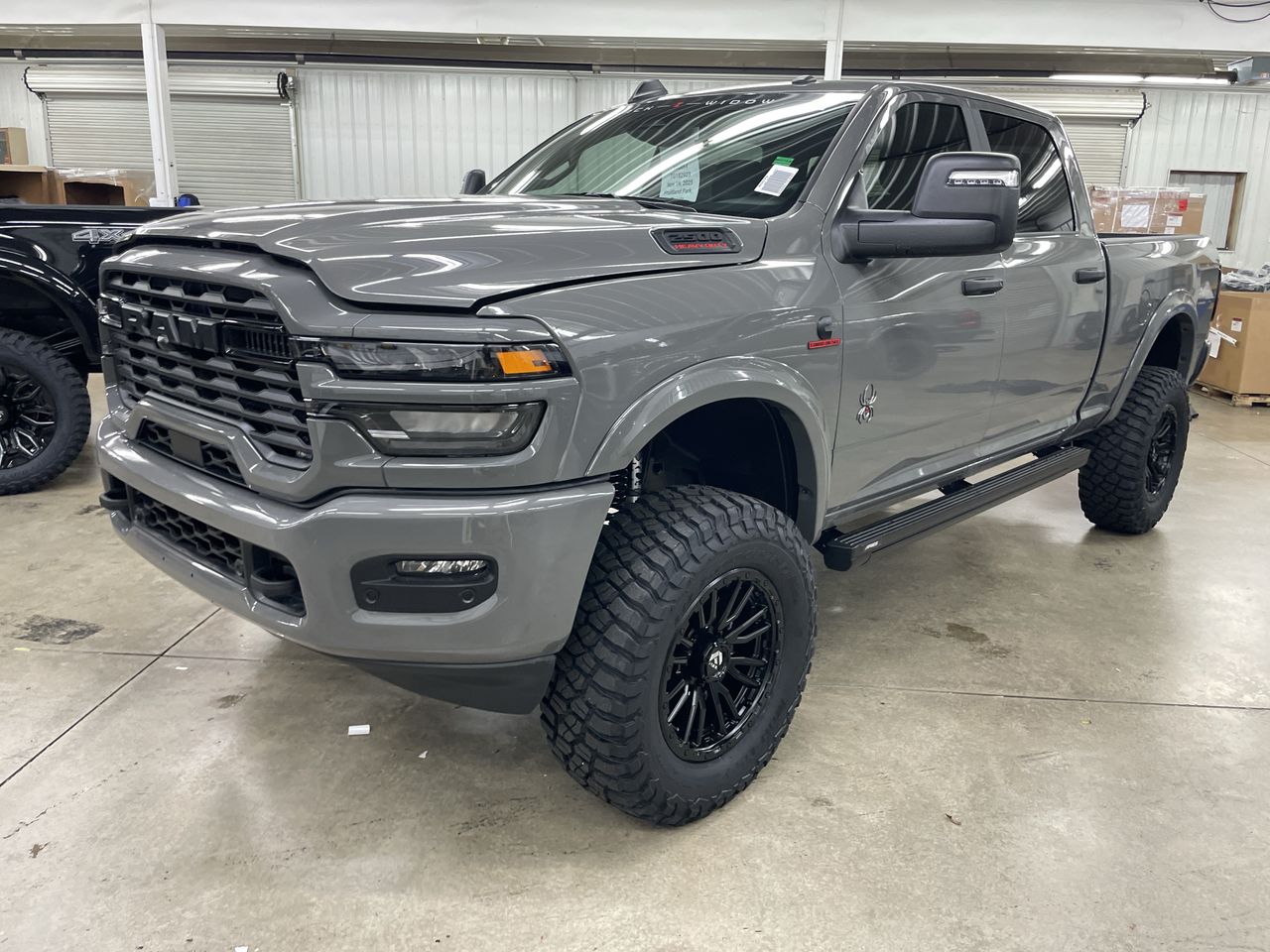 Vehicle Image 10