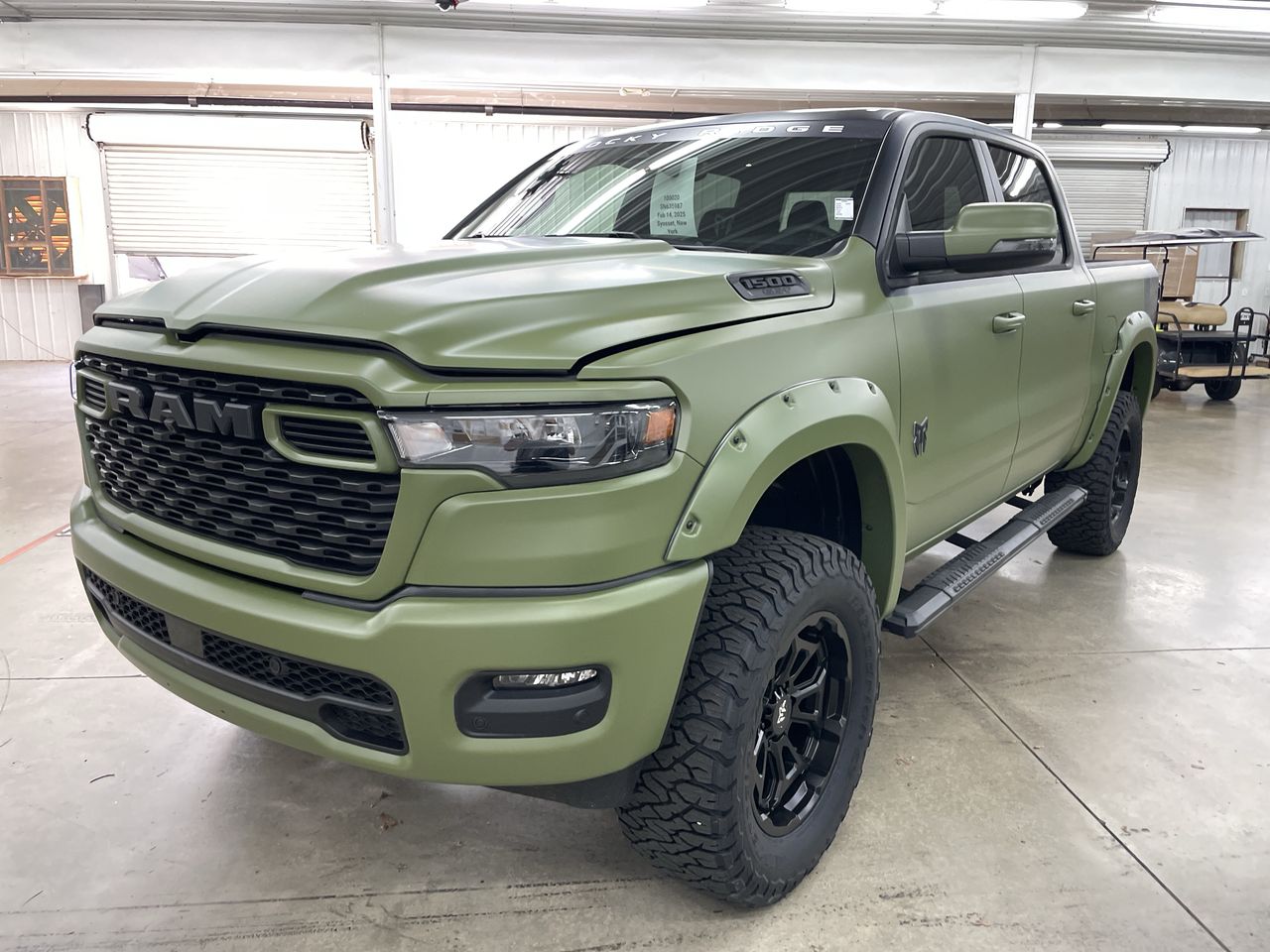 Vehicle Image 10