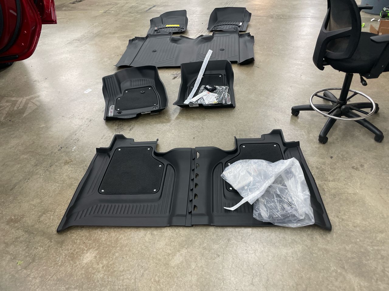 Vehicle Image 9