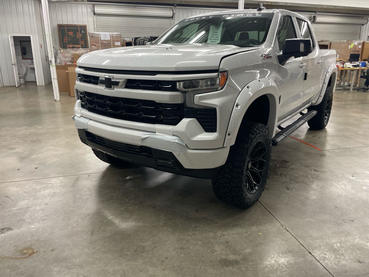 Vehicle Image 10