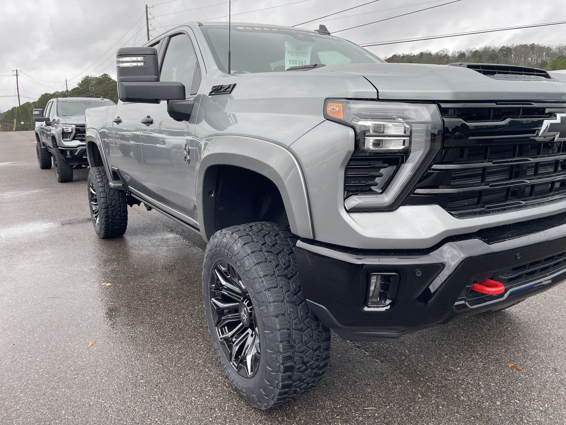 Vehicle Image 10