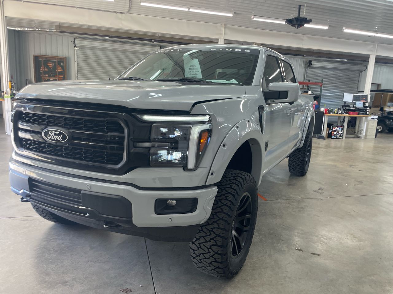 Vehicle Image 10
