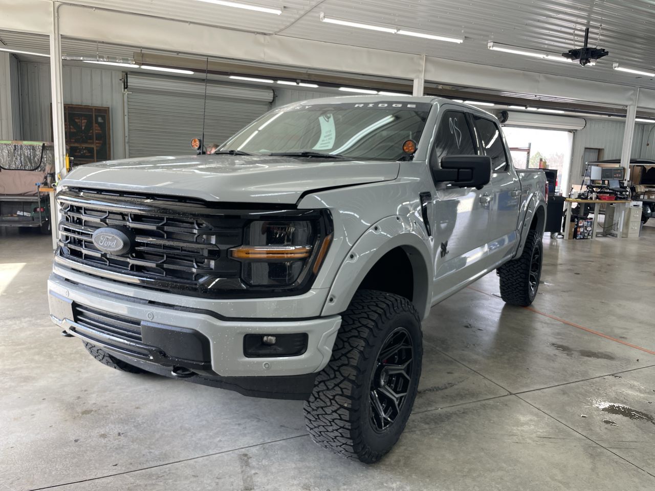 Vehicle Image 10
