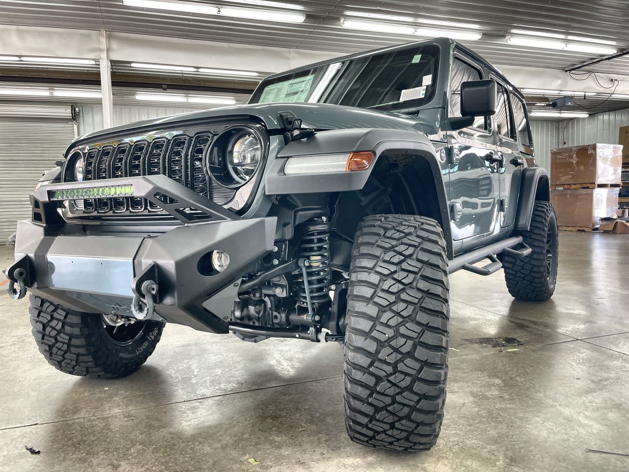 Vehicle Image 10