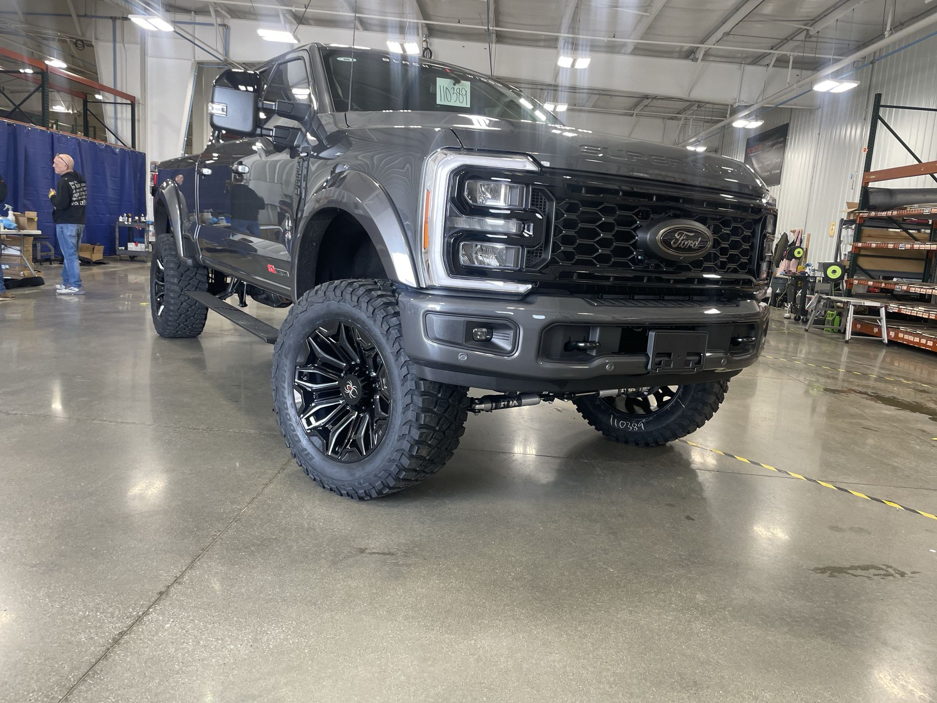 Vehicle Image 10