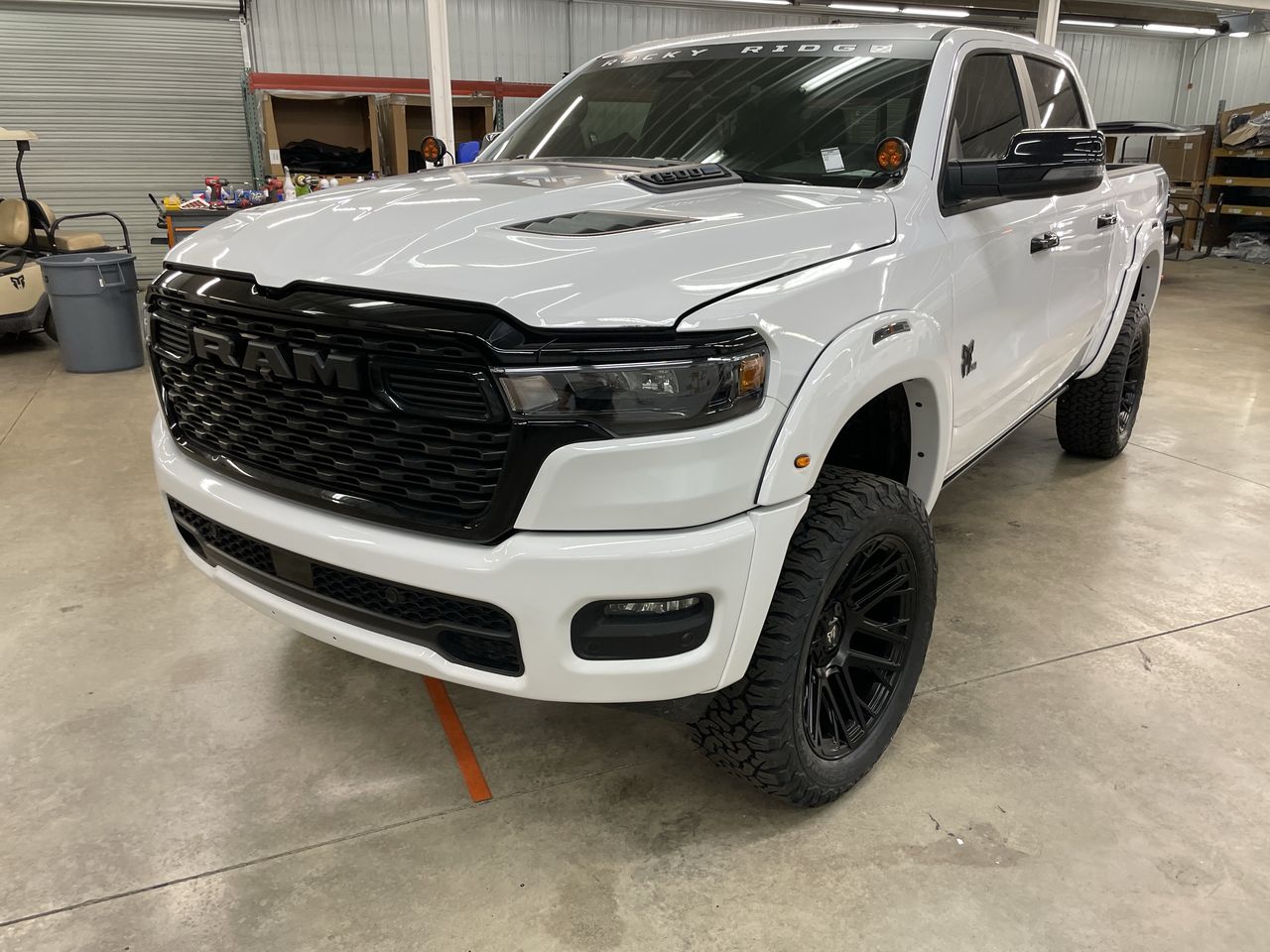 Vehicle Image 10