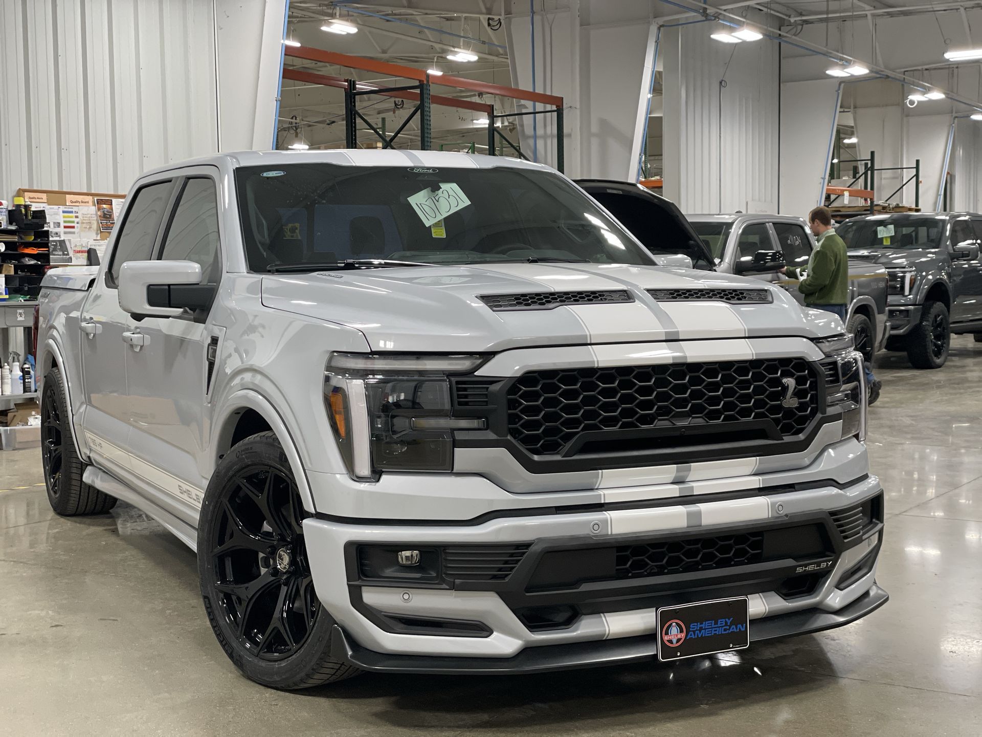 Vehicle Image 10