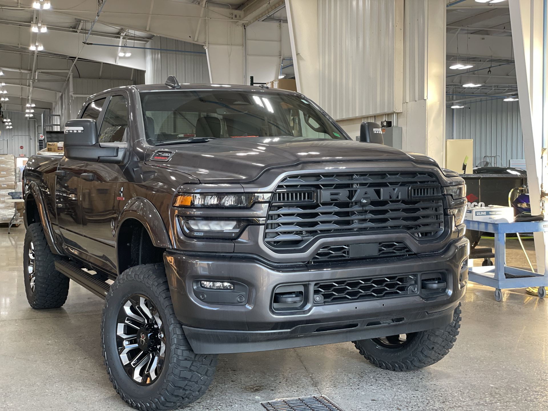 Vehicle Image 10