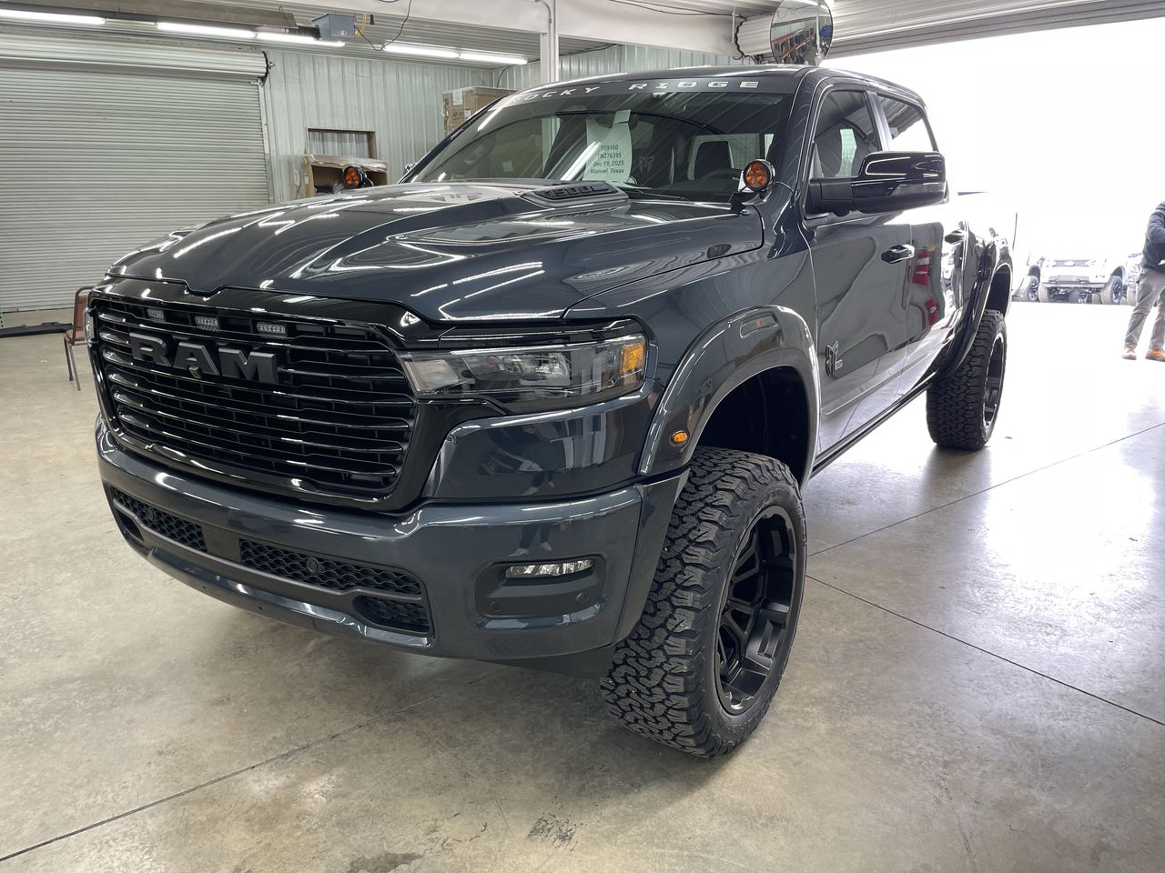 Vehicle Image 10