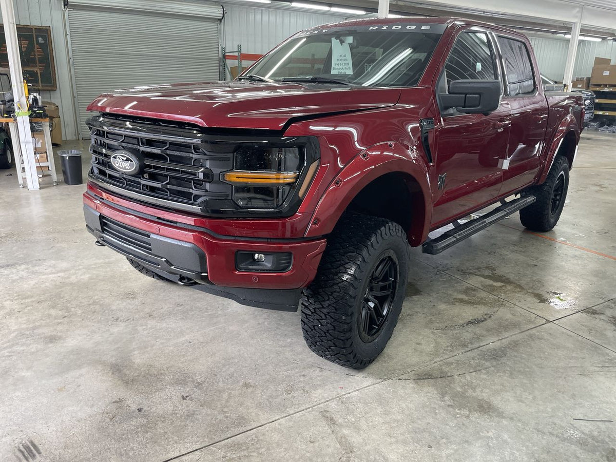 Vehicle Image 10