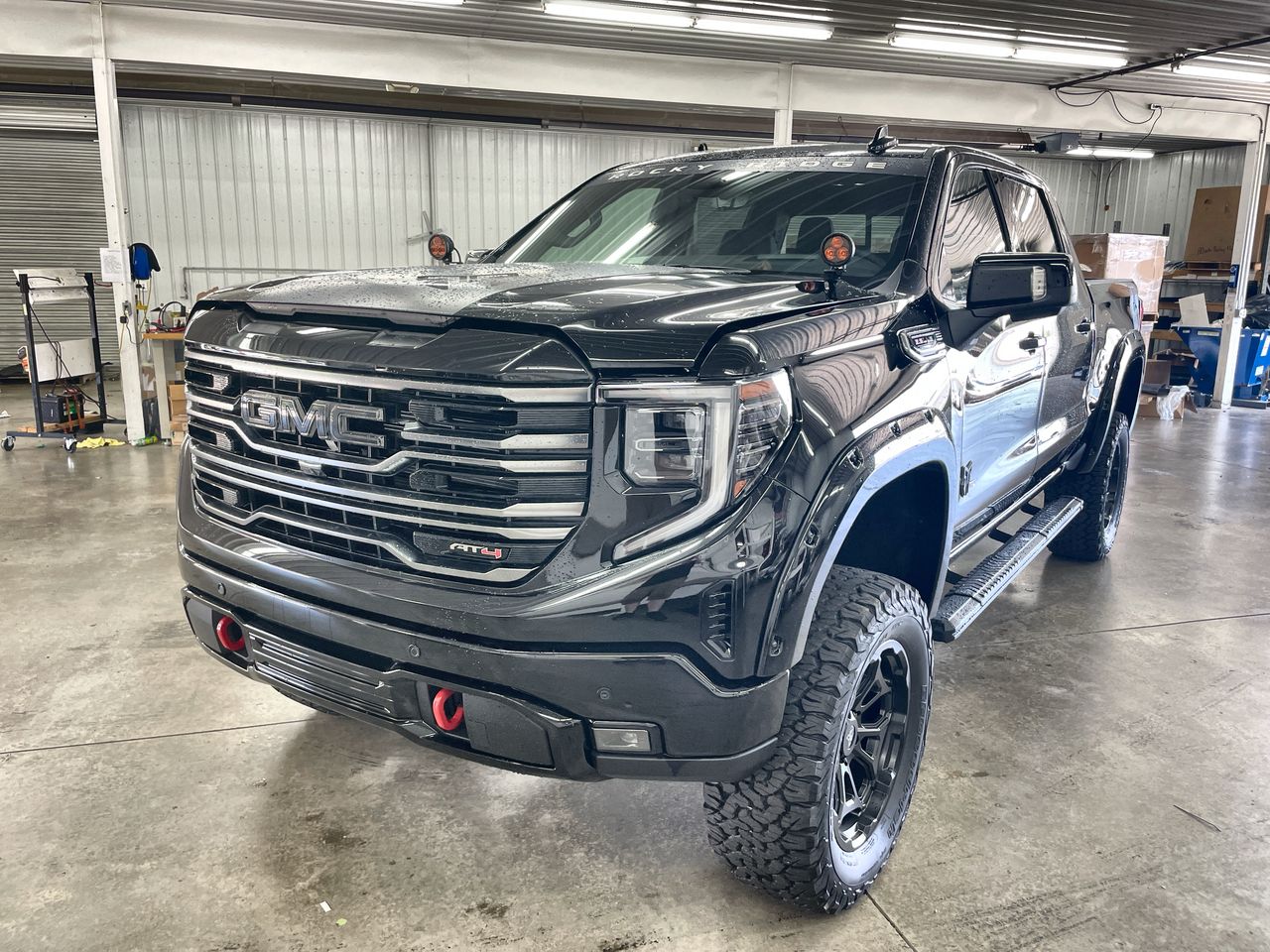 Vehicle Image 10