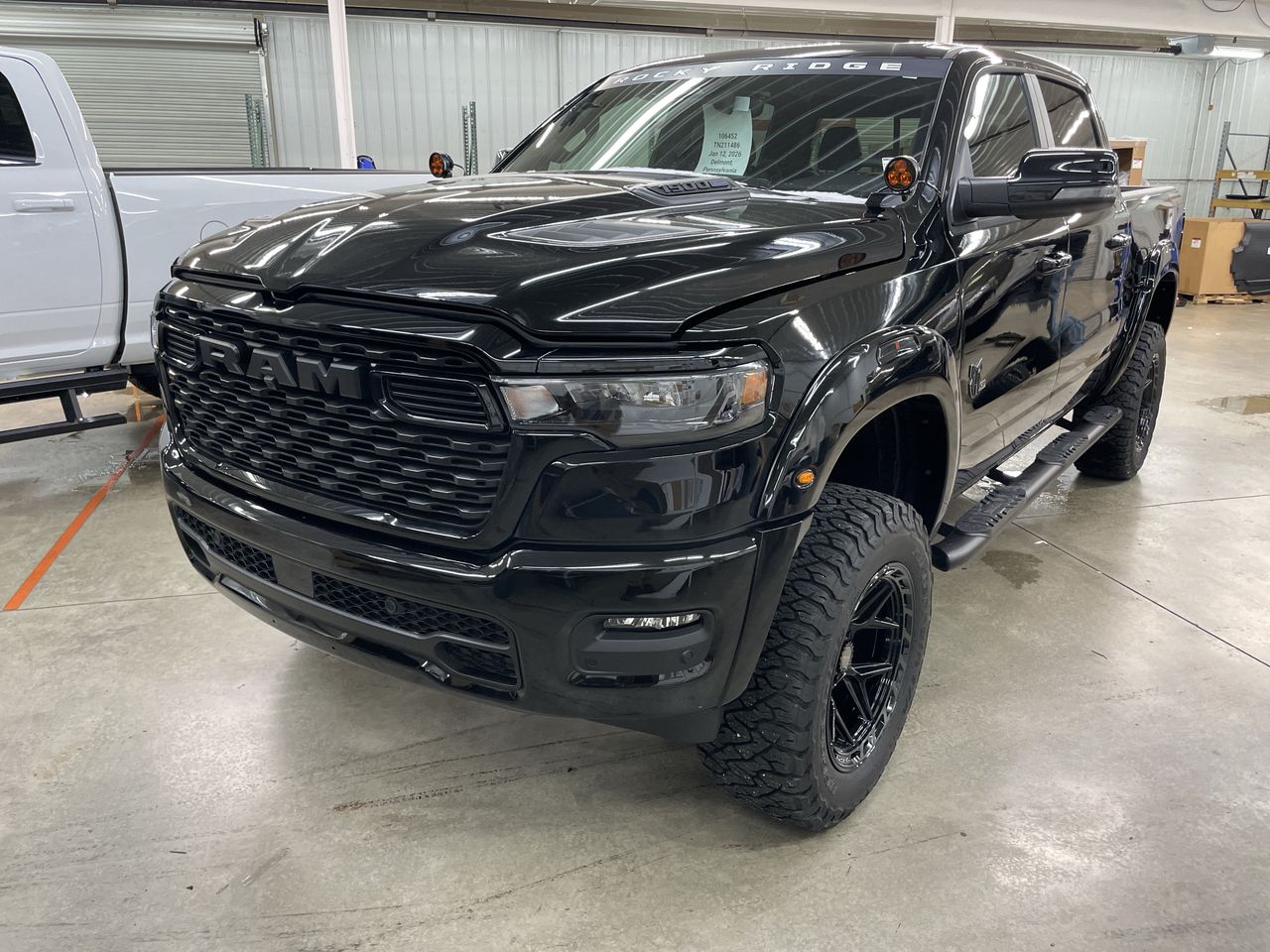 Vehicle Image 10
