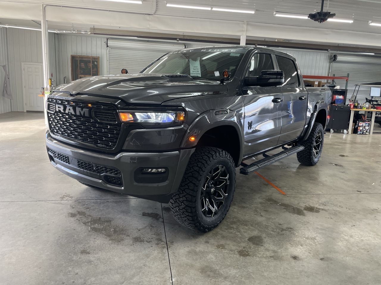 Vehicle Image 10