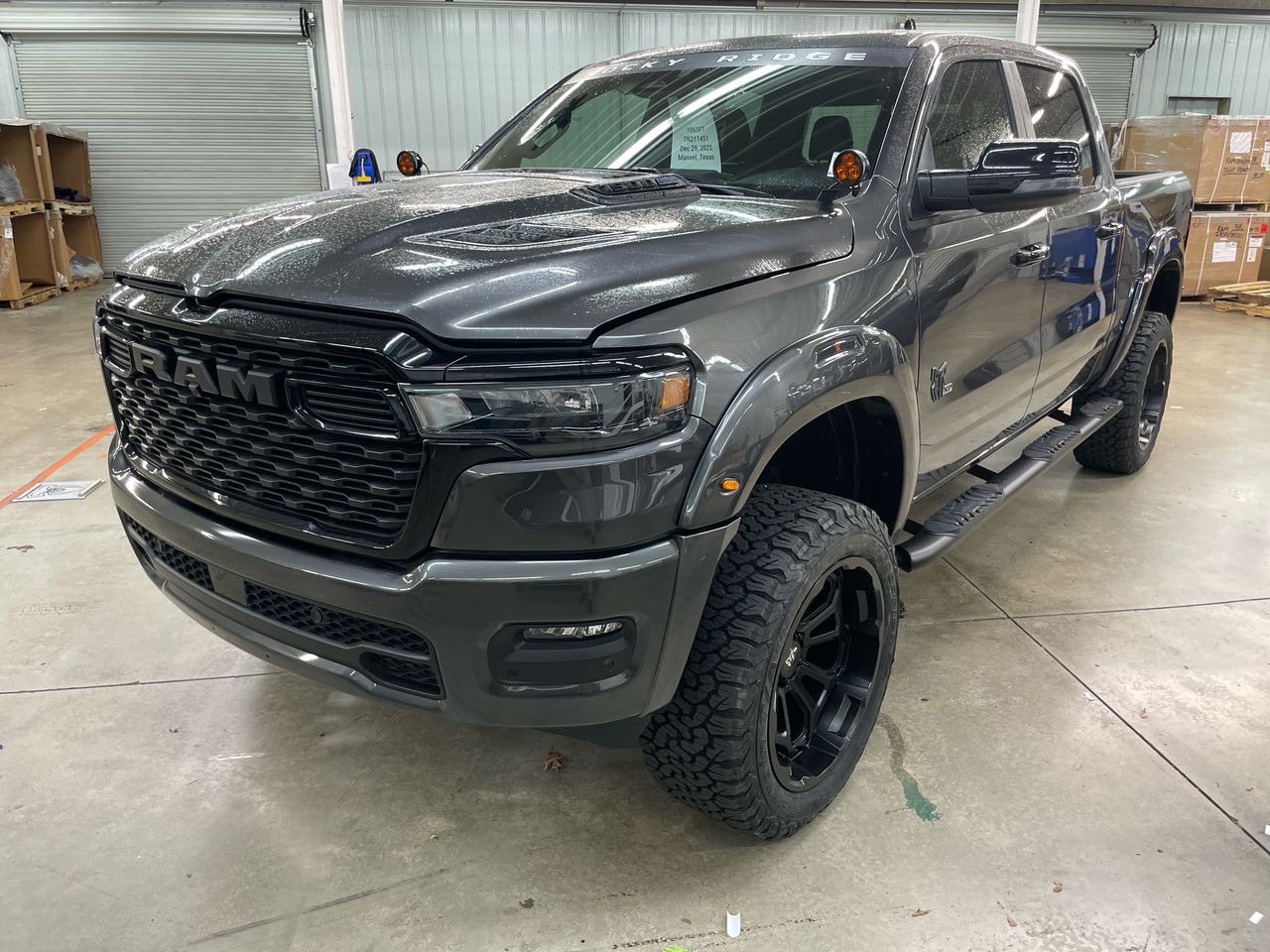 Vehicle Image 10