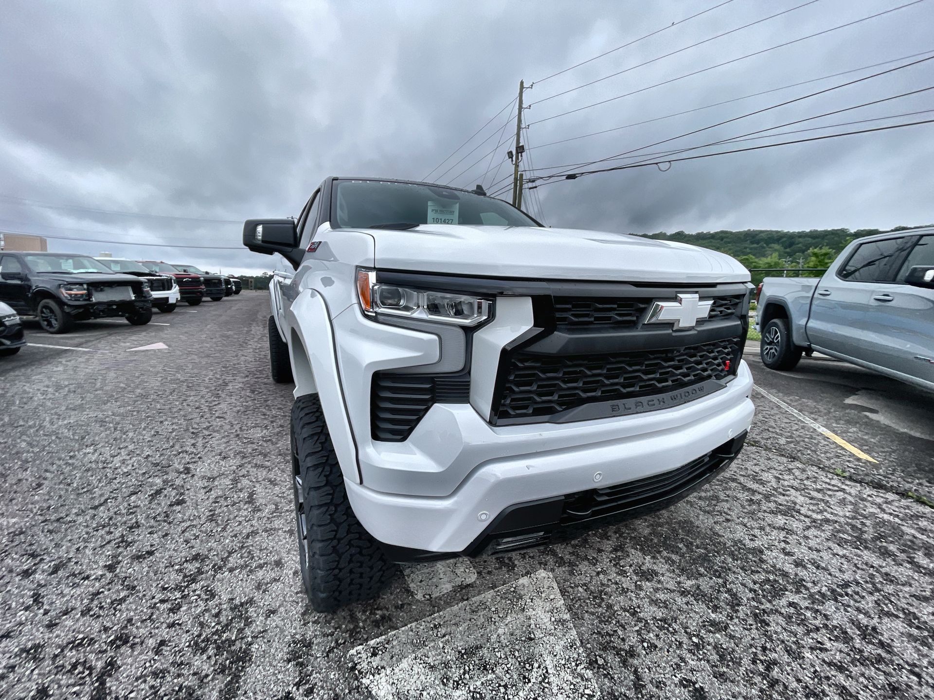 Vehicle Image 10