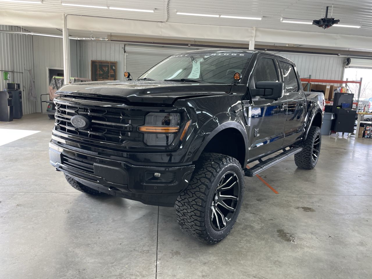 Vehicle Image 10
