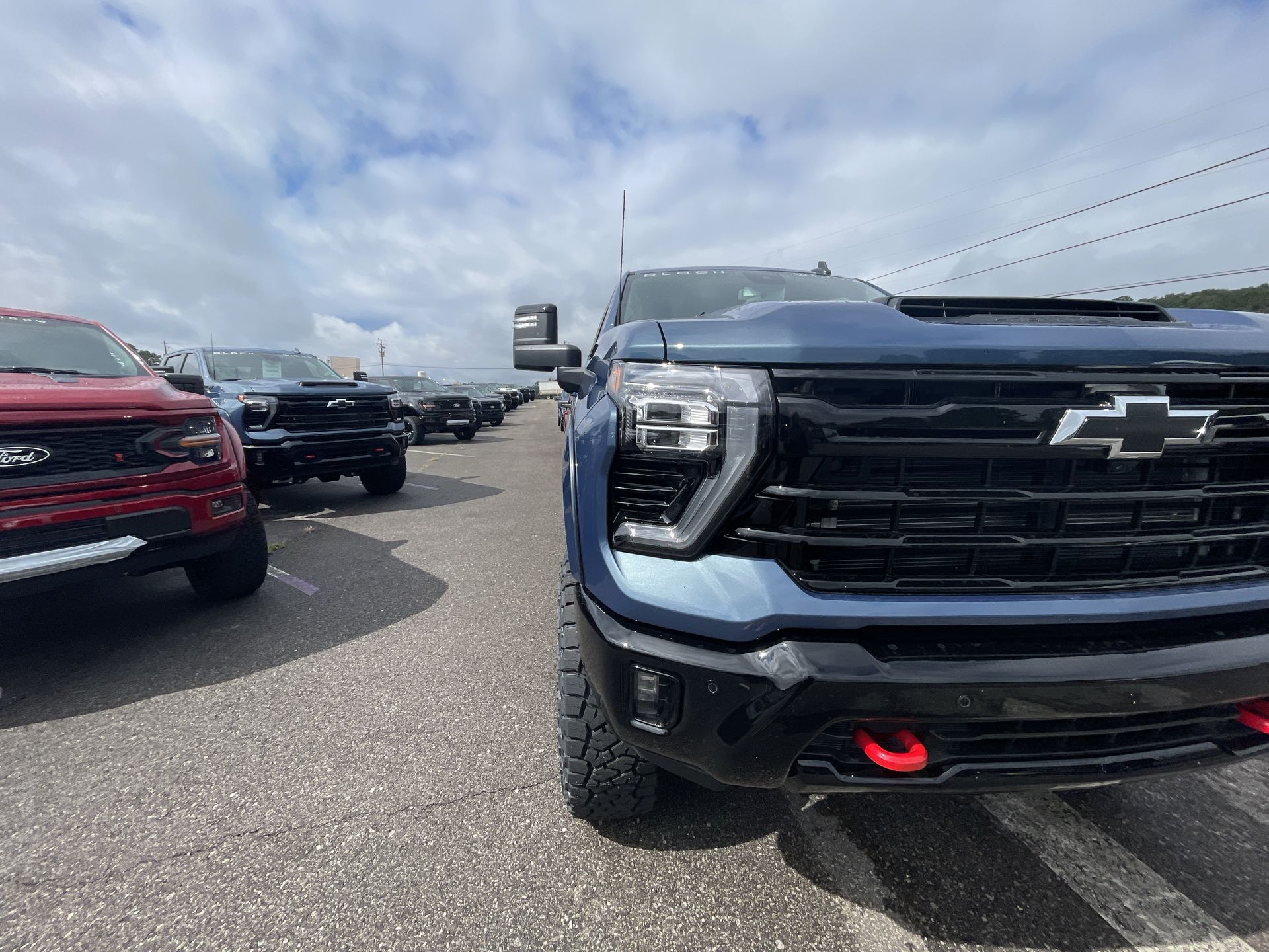 Vehicle Image 10