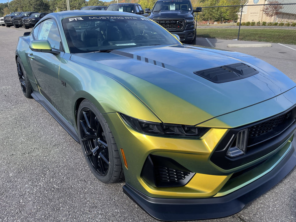Vehicle Image 10