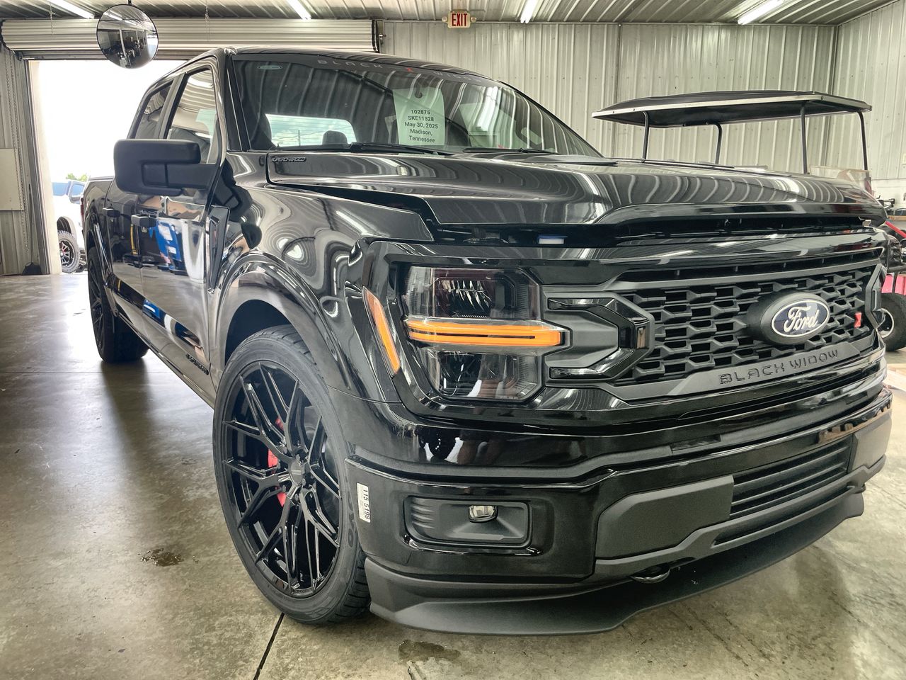 Vehicle Image 10