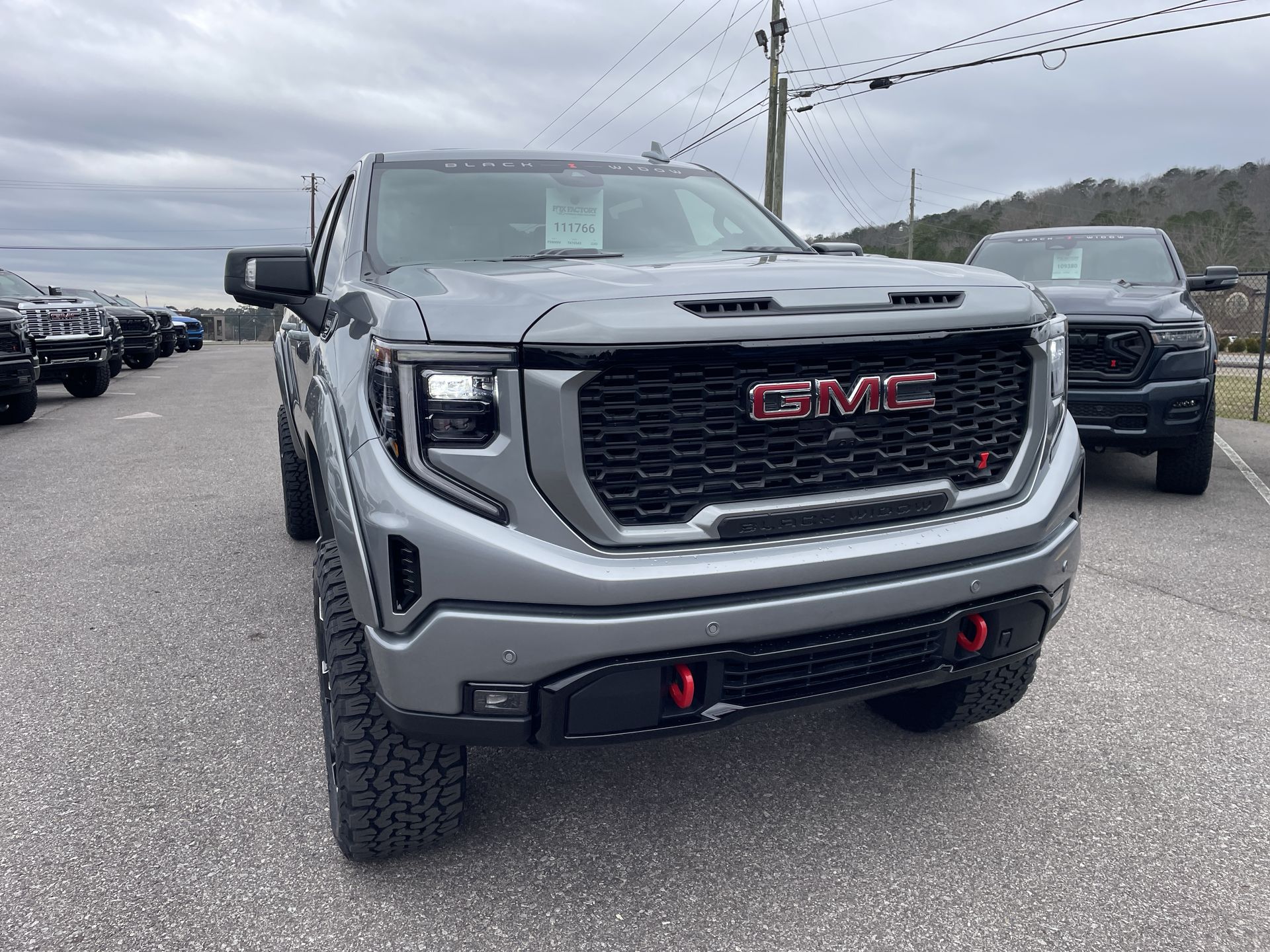 Vehicle Image 10