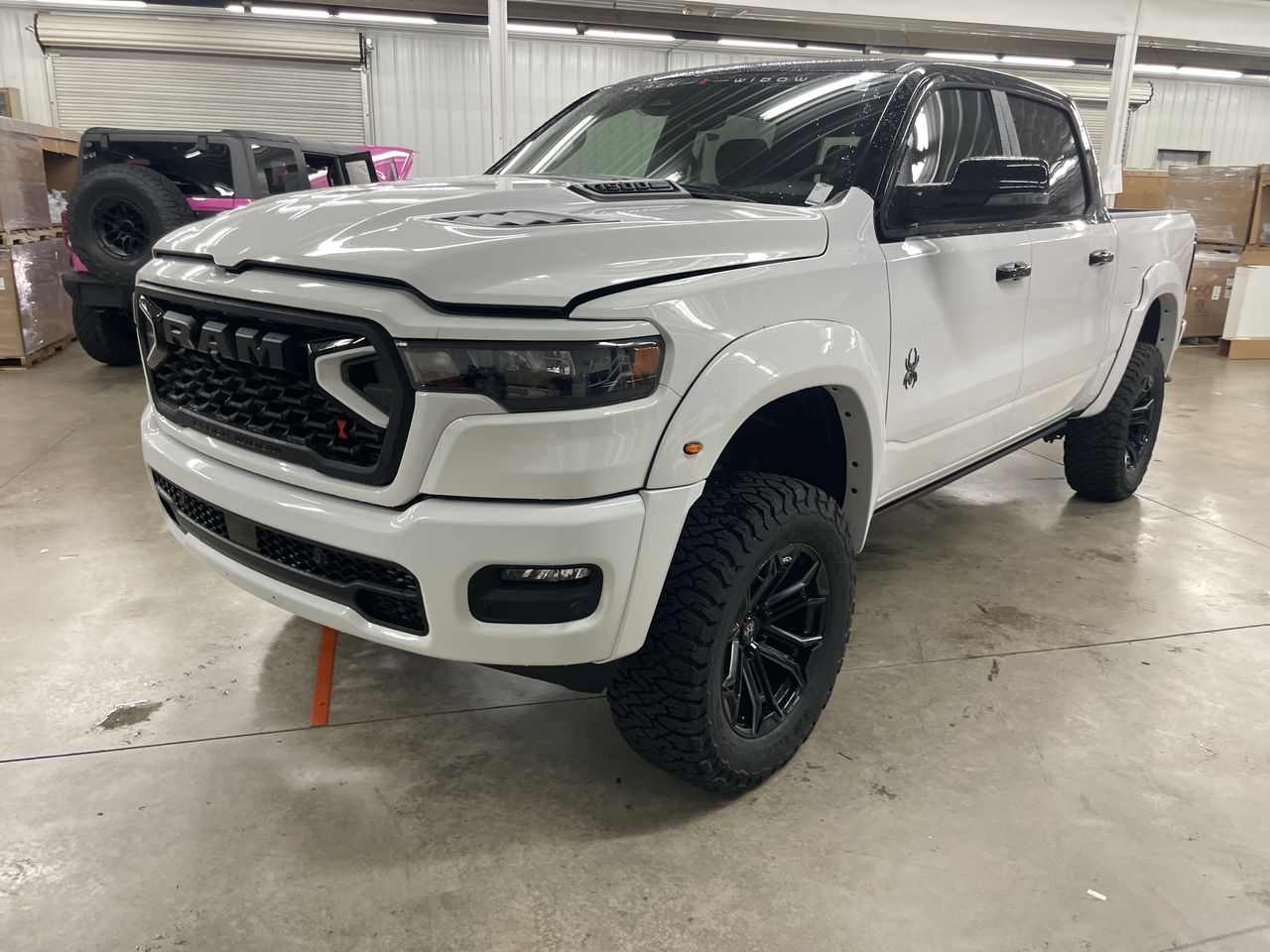 Vehicle Image 10