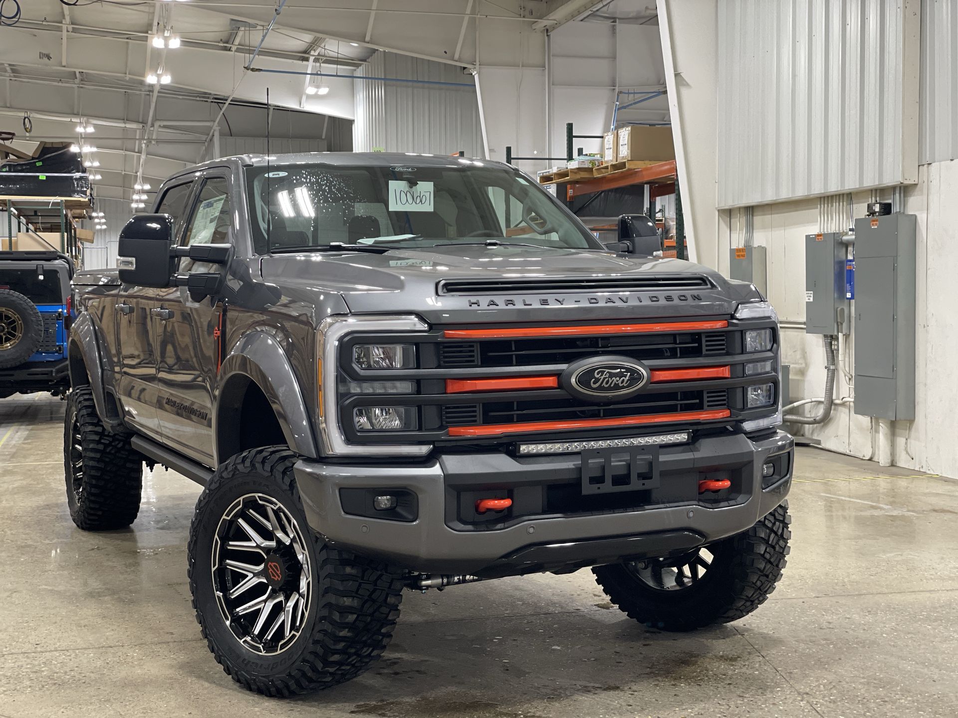 Vehicle Image 10