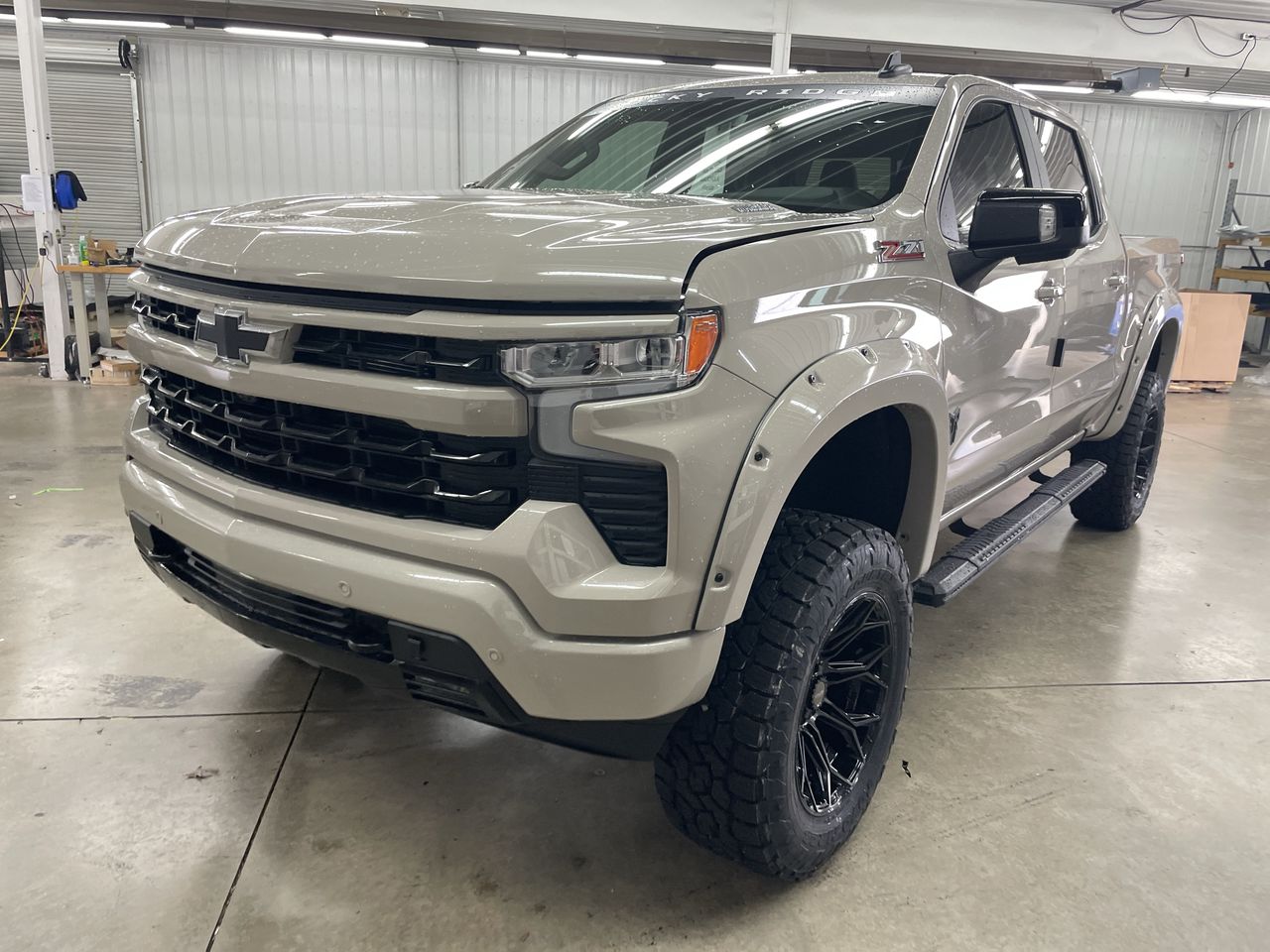 Vehicle Image 10