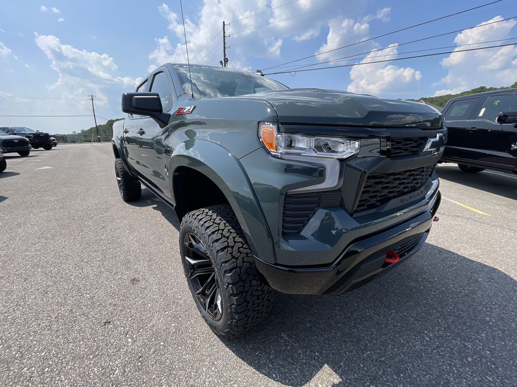 Vehicle Image 10