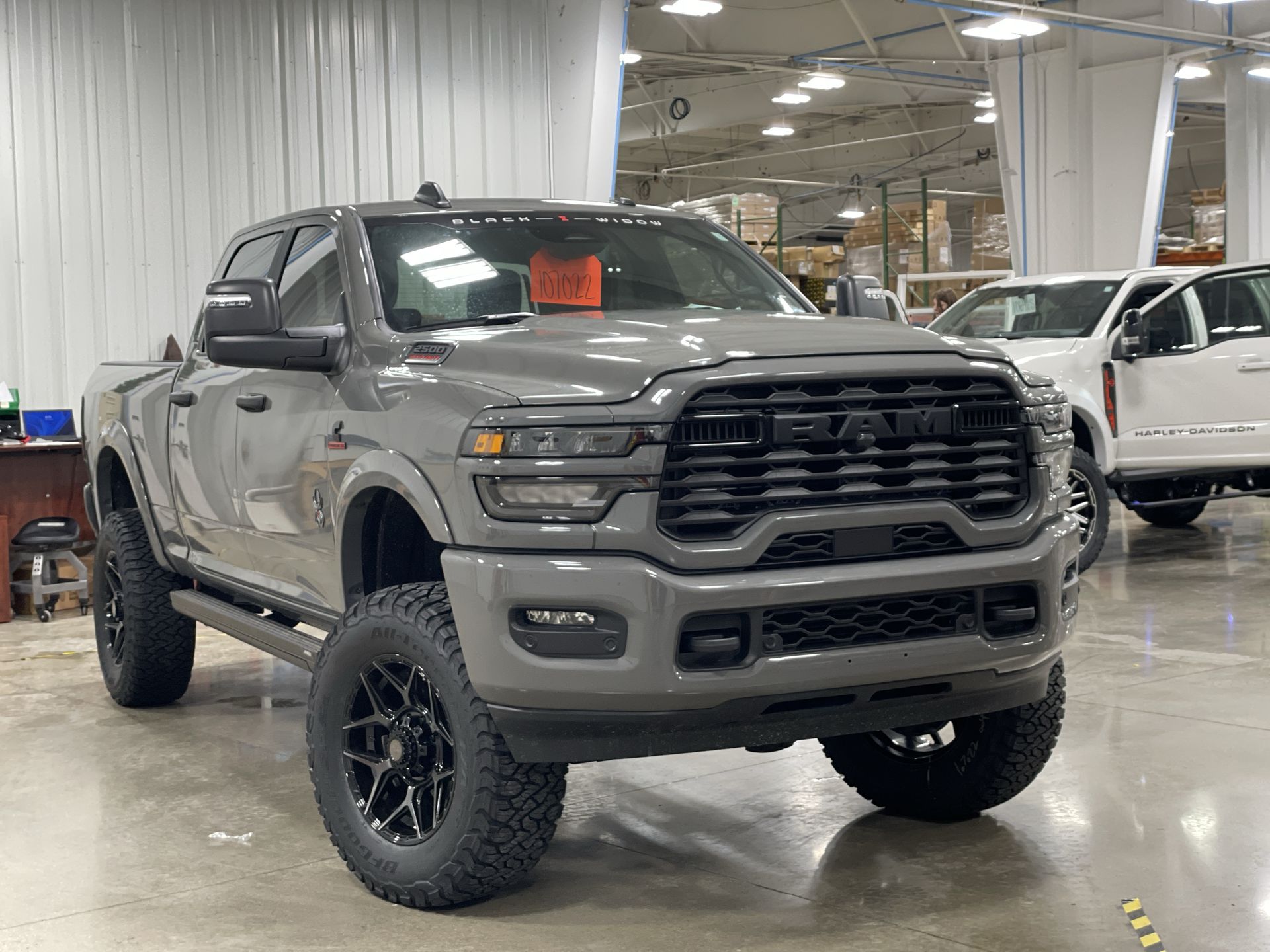 Vehicle Image 10