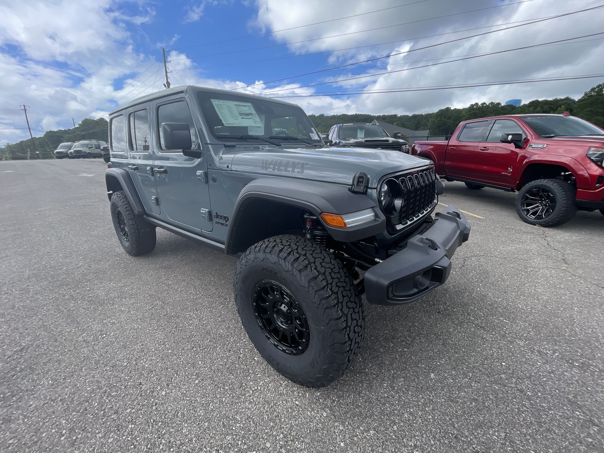 Vehicle Image 10
