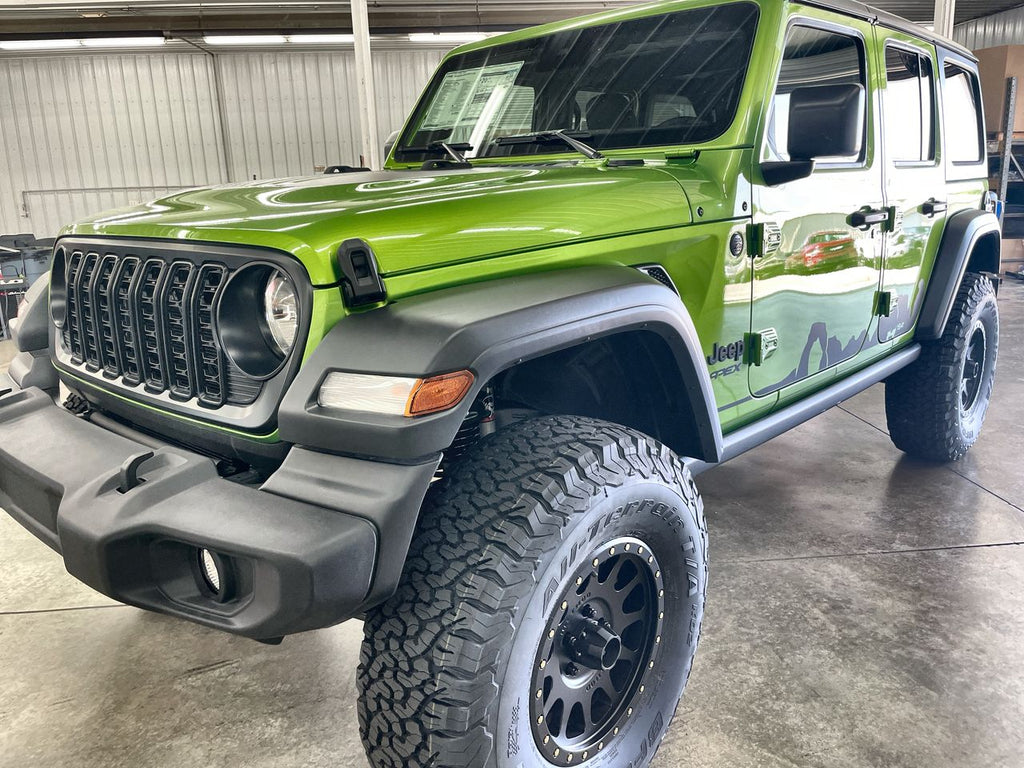 Vehicle Image 10