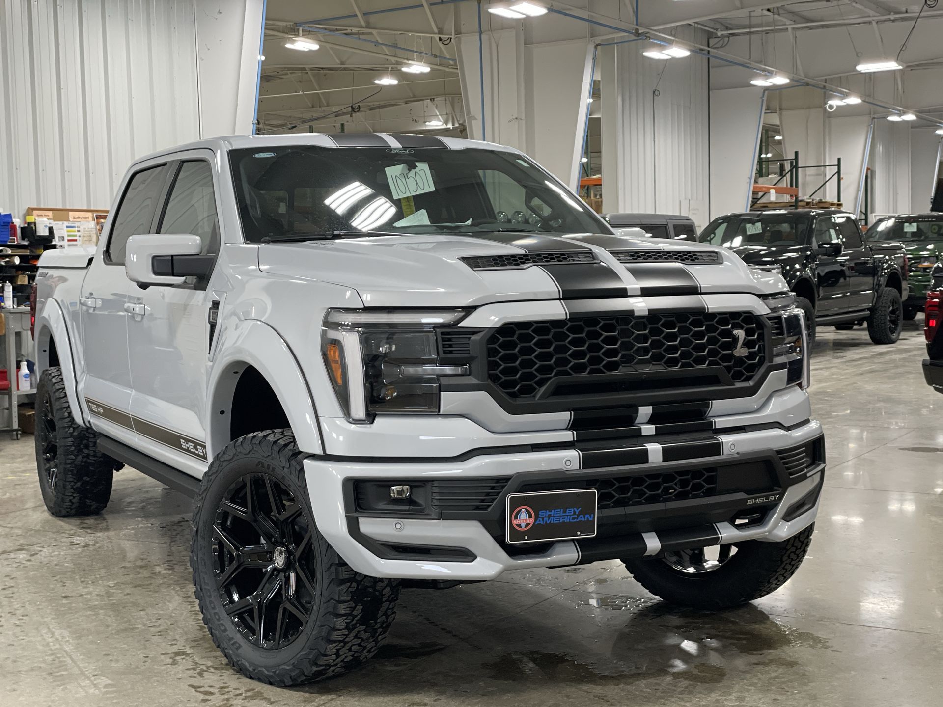 Vehicle Image 10
