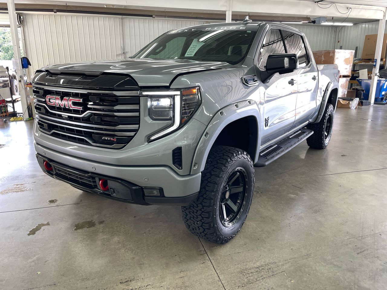 Vehicle Image 10