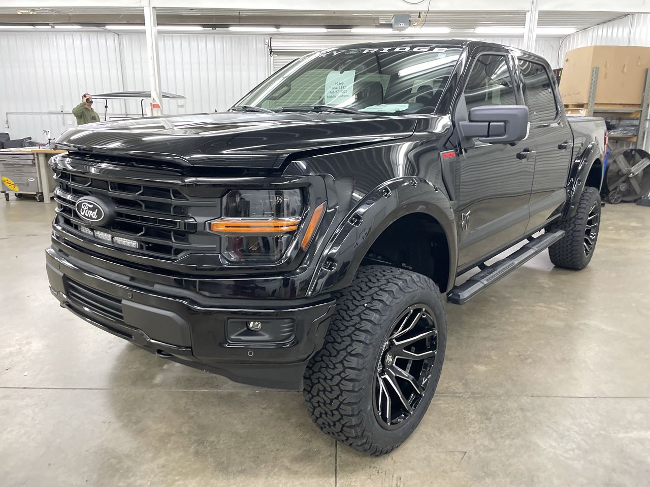 Vehicle Image 10