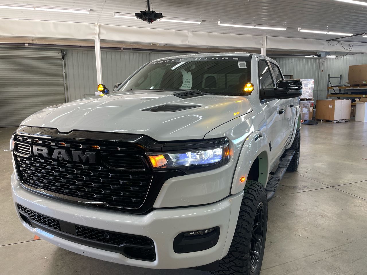 Vehicle Image 10