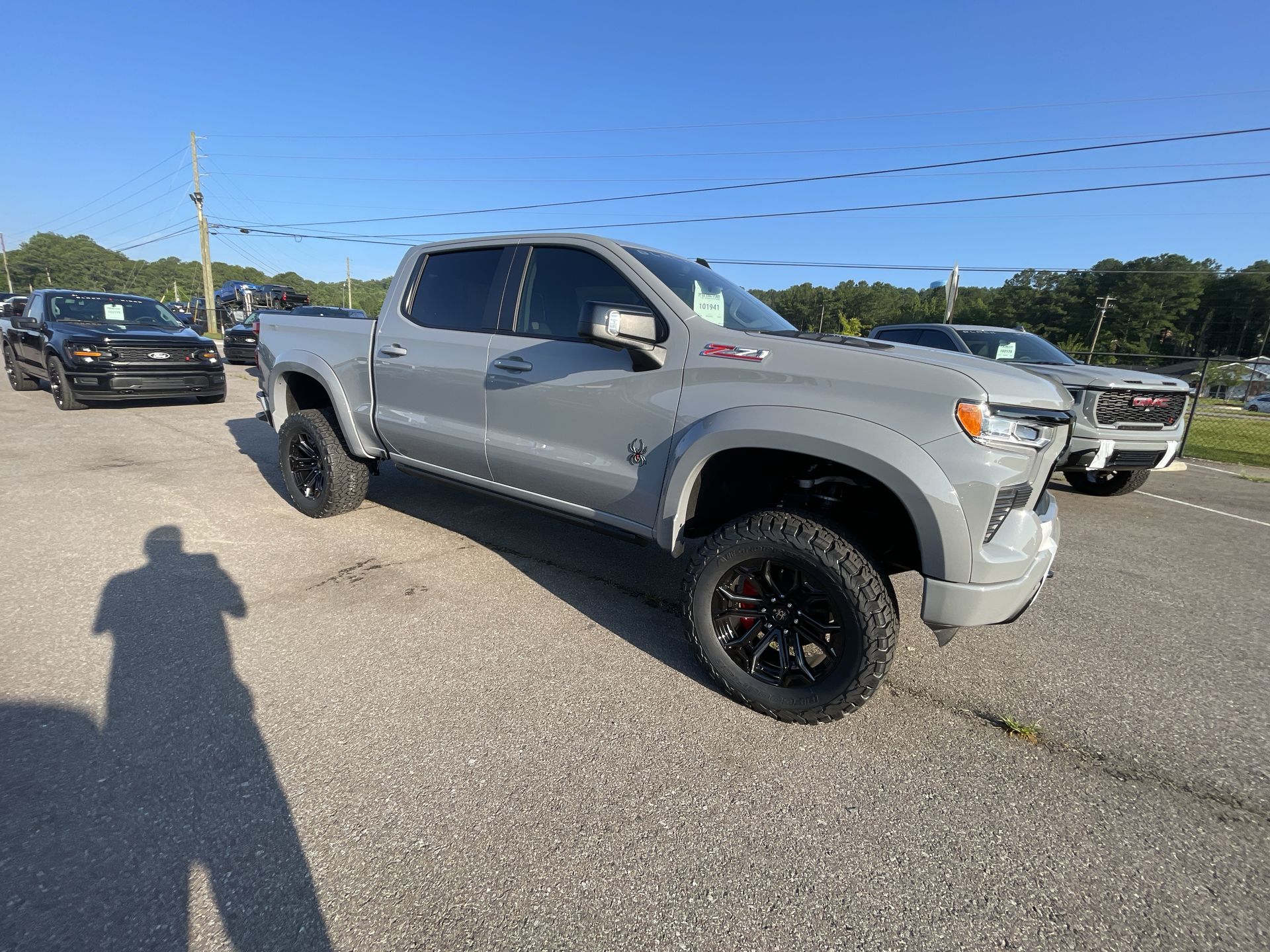 Vehicle Image 10
