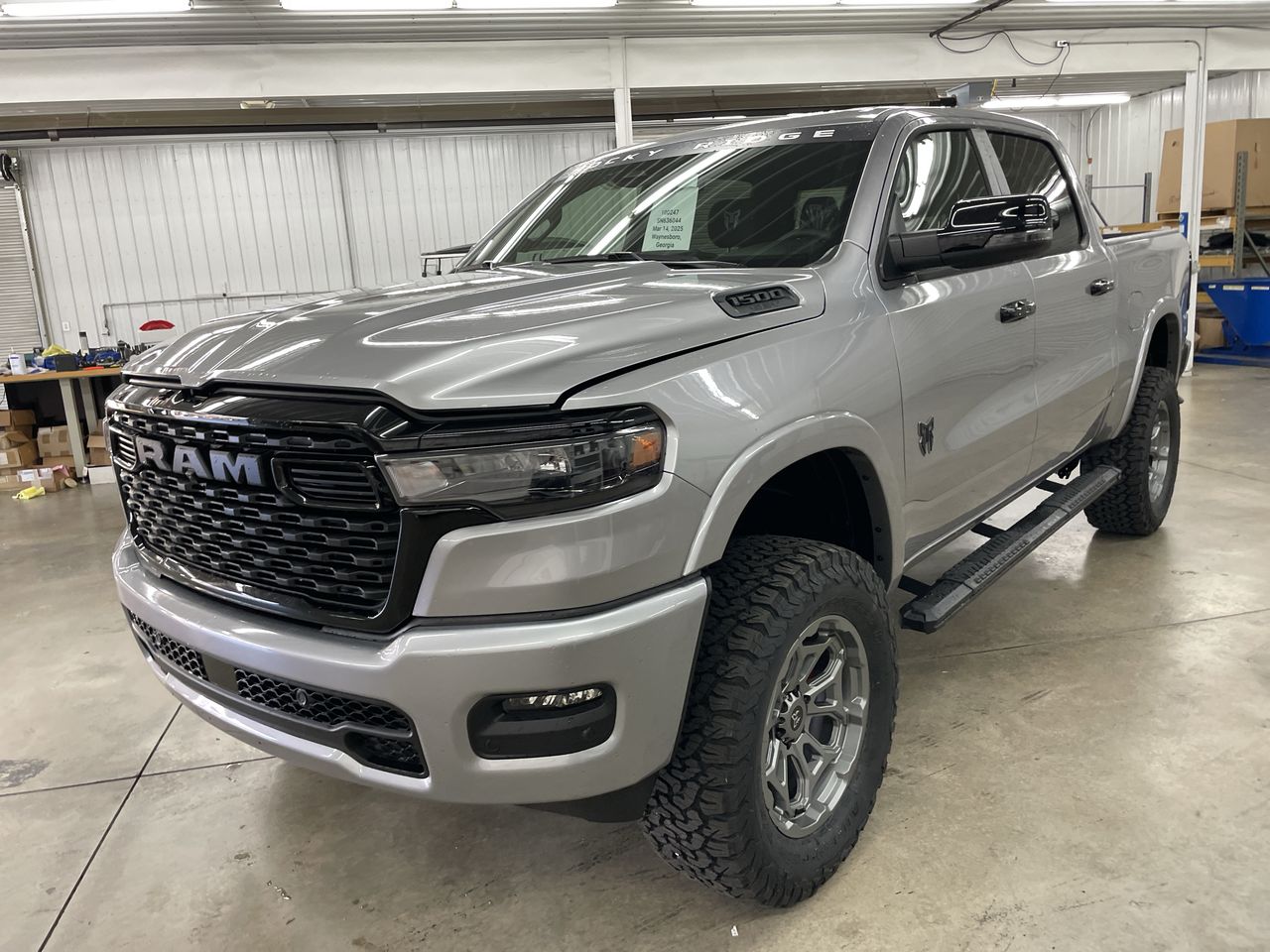 Vehicle Image 10