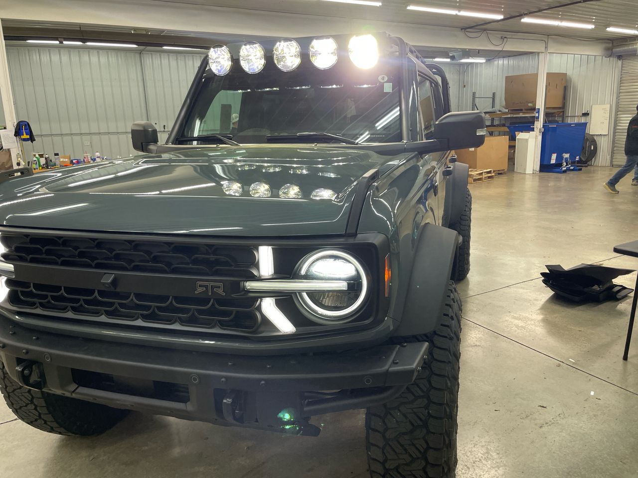 Vehicle Image 10