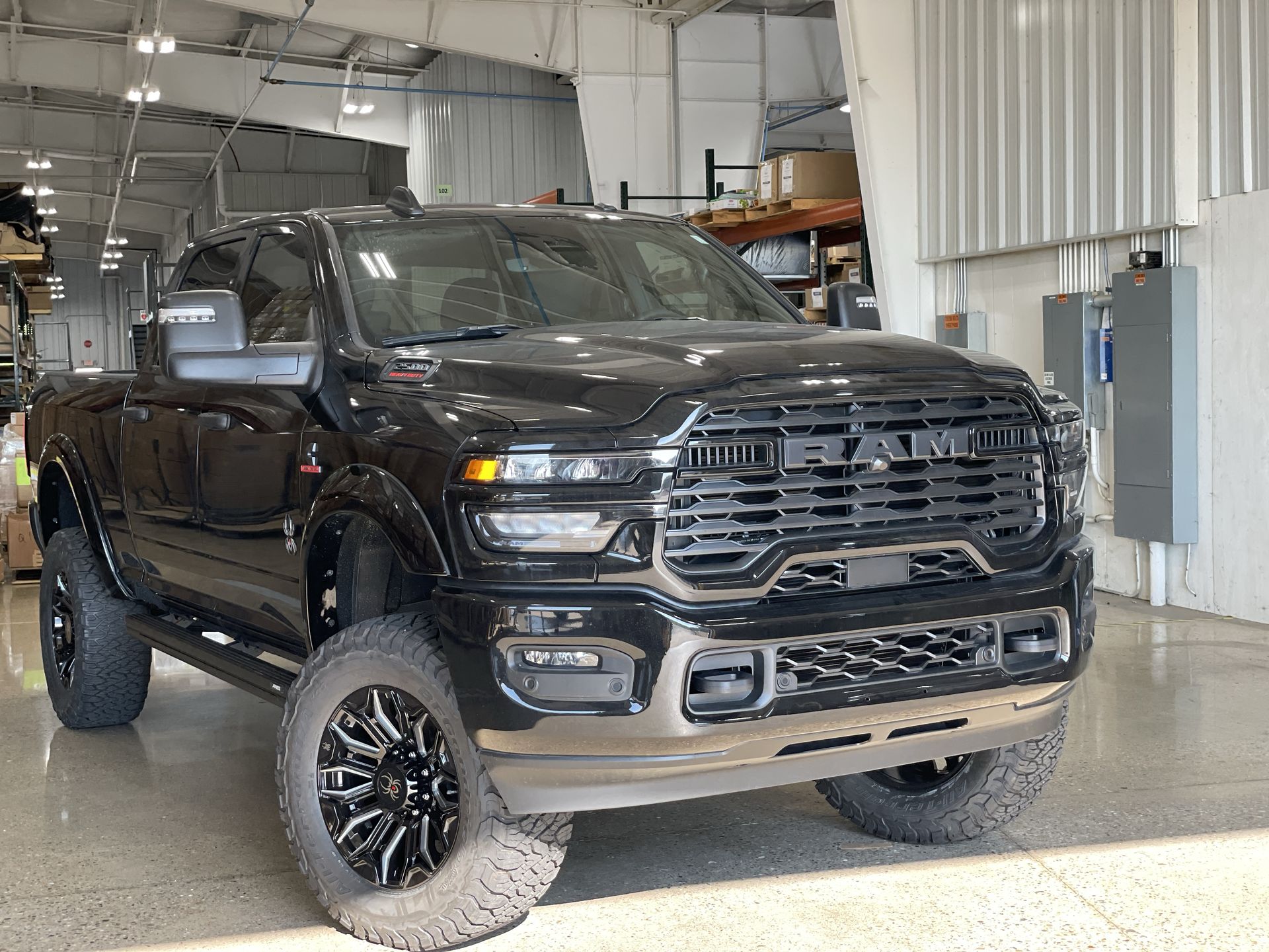 Vehicle Image 10