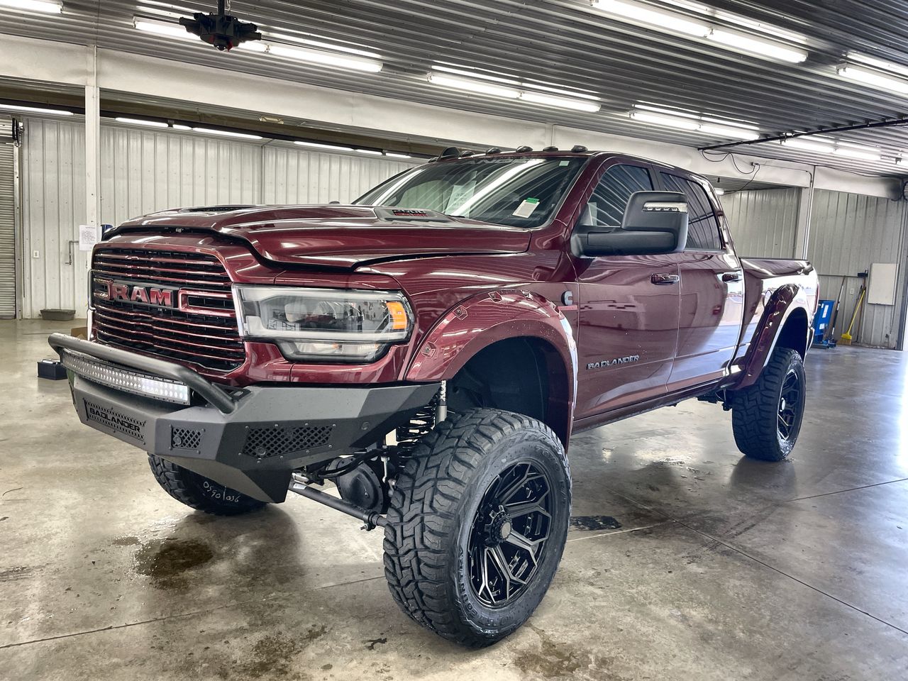 Vehicle Image 10