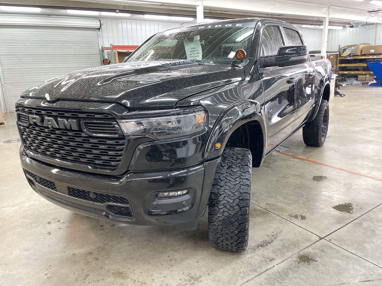 Vehicle Image 10