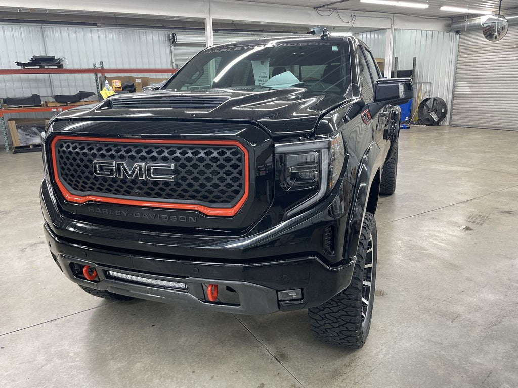 Vehicle Image 10