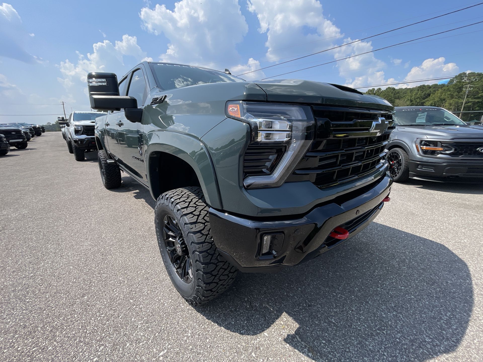 Vehicle Image 10