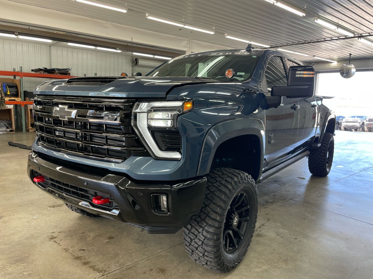 Vehicle Image 10