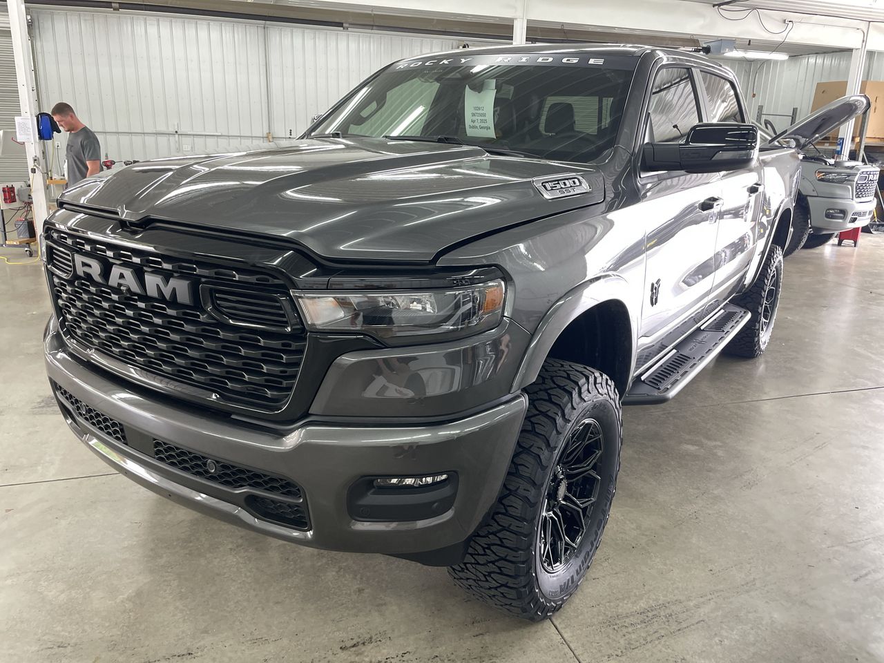 Vehicle Image 10