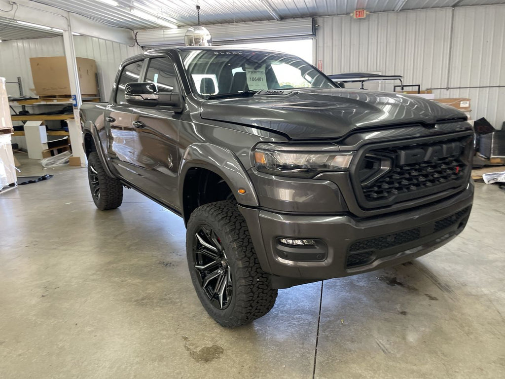 Vehicle Image 10